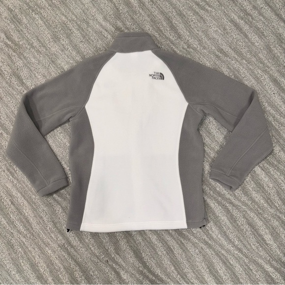 The North Face Women’s Fleece Full Zip Gray And White Jacket Size M - Picture 2 of 5